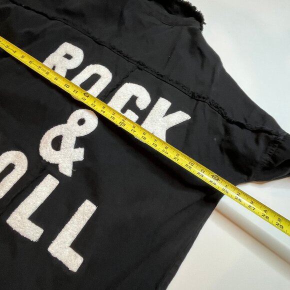 Black Rock and Roll Frayed Shirt Long Sleeve Snap Button Front Shacket SZ M Boxy - Picture 10 of 10